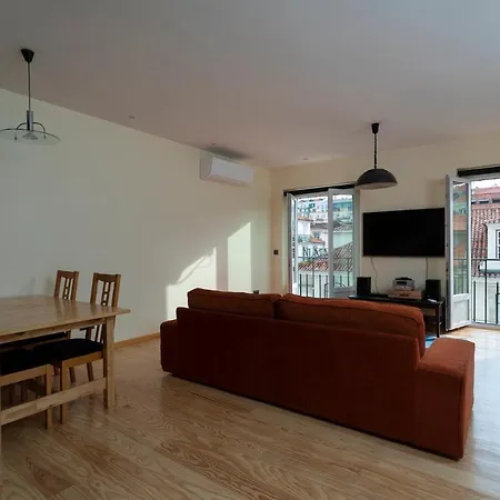 Home In Lisbon Balcony شقة *